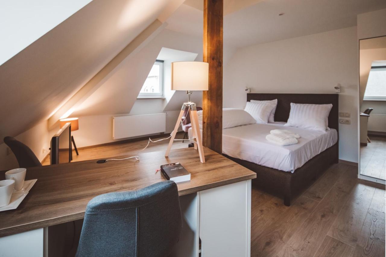 Hdc Nivelles Grand-Place Экстерьер фото